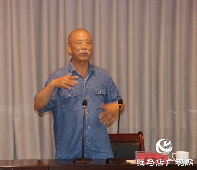 駐馬店職業(yè)技術(shù)學院師德師風大講堂活動舉行