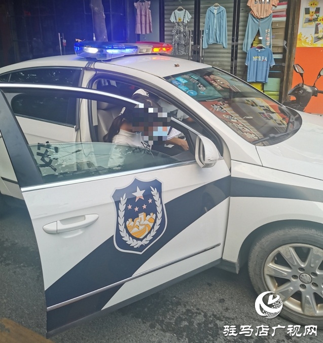 揪心！女孩高考認(rèn)錯(cuò)考場(chǎng) 民警全力護(hù)送趕考