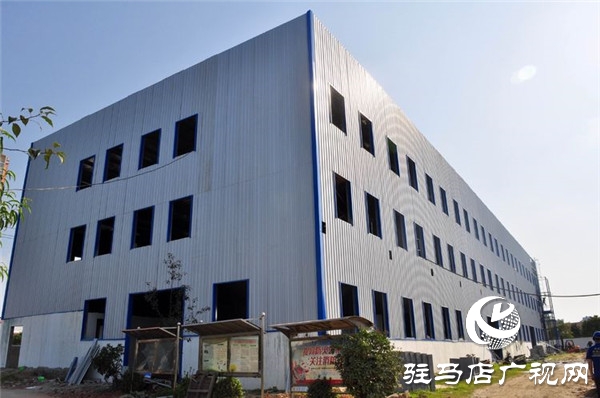 強(qiáng)耐德地坪又一力作！喜來順近萬平方金剛砂固化裝甲地坪順利完工