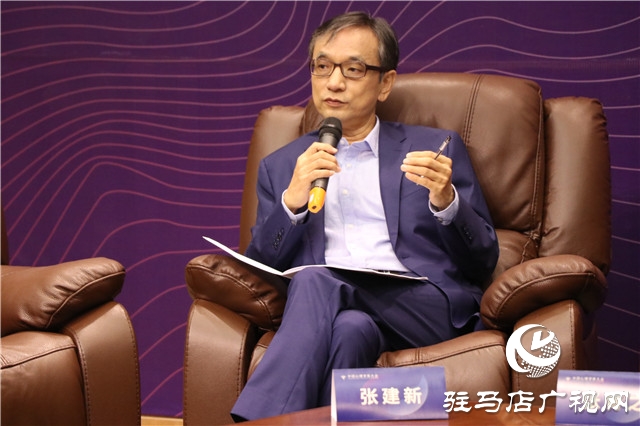 第十四屆中國心理學(xué)家大會召開首場圓桌論壇