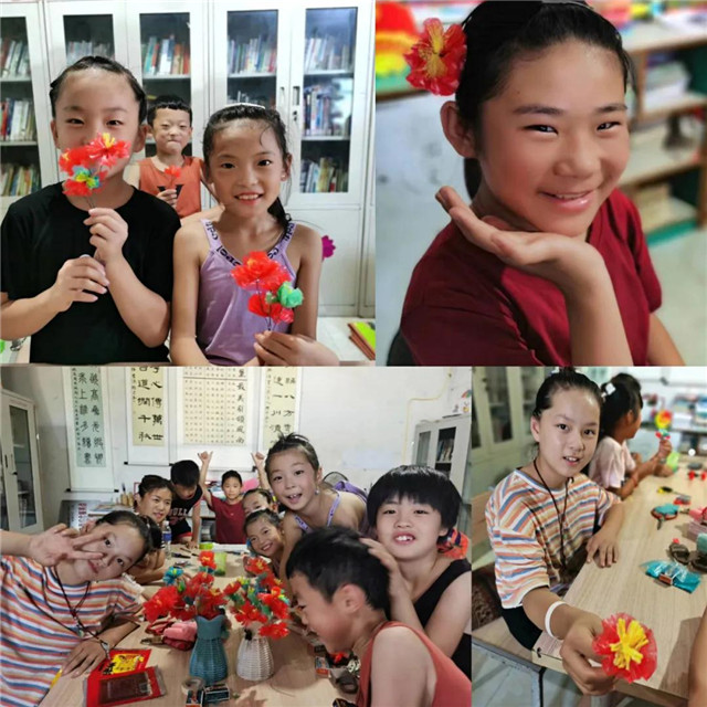 在自家超市辦“圖書館”12年，農(nóng)家女從被嘲“神經(jīng)病”到受邀參與“公共圖書館法”審議座談｜草地周刊