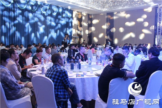 鉑金漢醬“質”敬駐馬店，致敬時代的擔當者