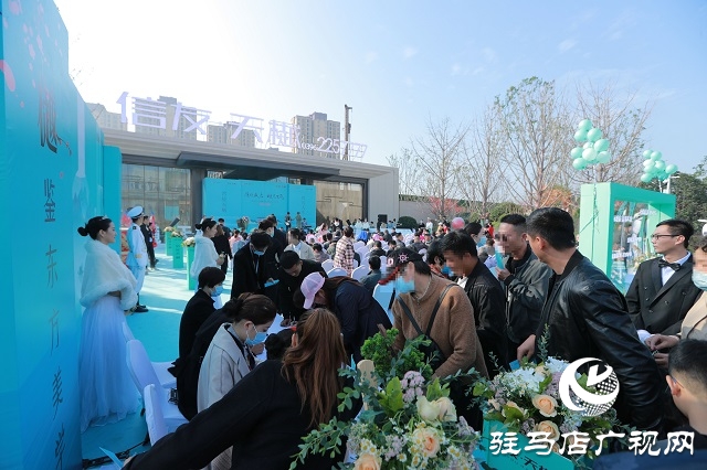 信贏天下，友愛筑家，駐馬店信友·天樾營(yíng)銷中心盛大啟幕