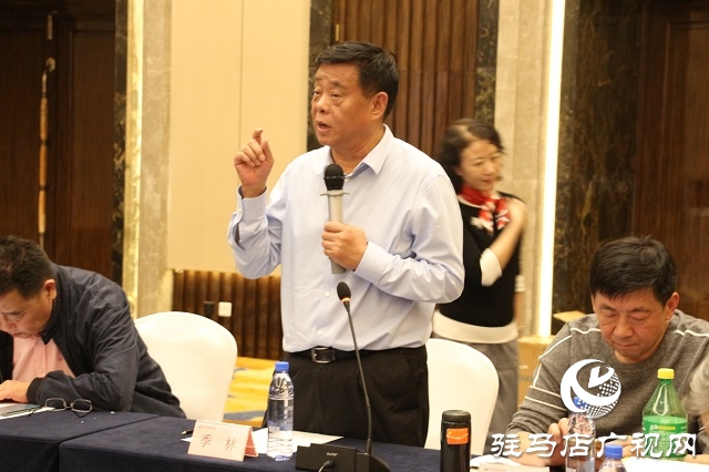 “科教影視論壇”讓2020中國農(nóng)民豐收節(jié)——第三屆中國農(nóng)民電影節(jié)“增收