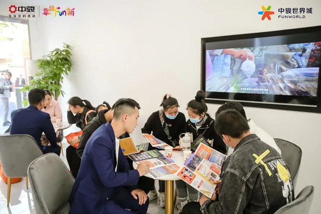 紅動天中，千人到場！中駿世界城展廳開放盛況空前！