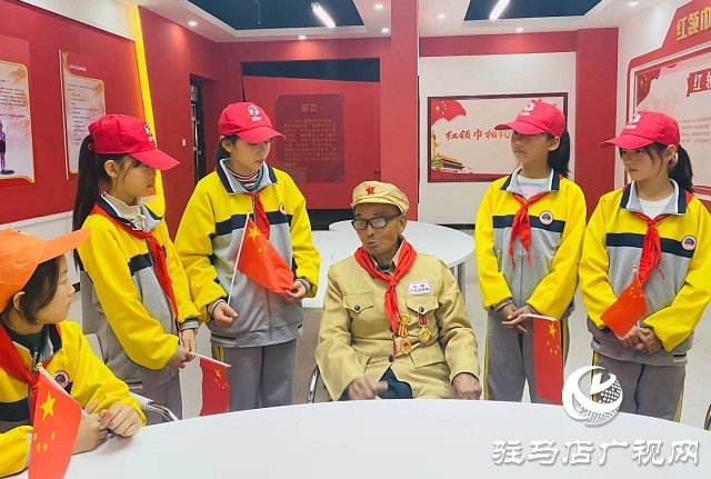  傳承和發(fā)揚(yáng)偉大的抗美援朝精神 做新時代好少年  ——聽中國人民志愿軍老戰(zhàn)士“李榮四爺爺”講抗美援朝的故事