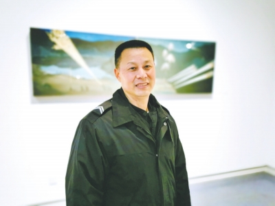 他是隱藏在河南省美術(shù)館的“掃地僧”？ 保安老王講畫，館長聽了都震驚