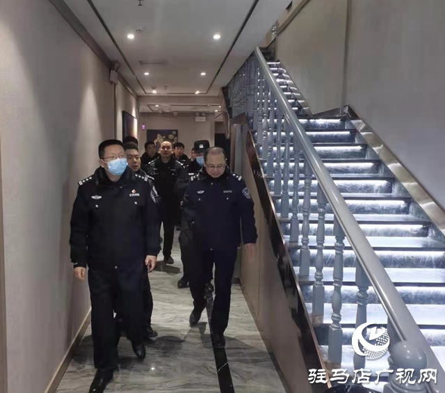 平輿警方組織開(kāi)展公共聚集場(chǎng)所集中清查行動(dòng)