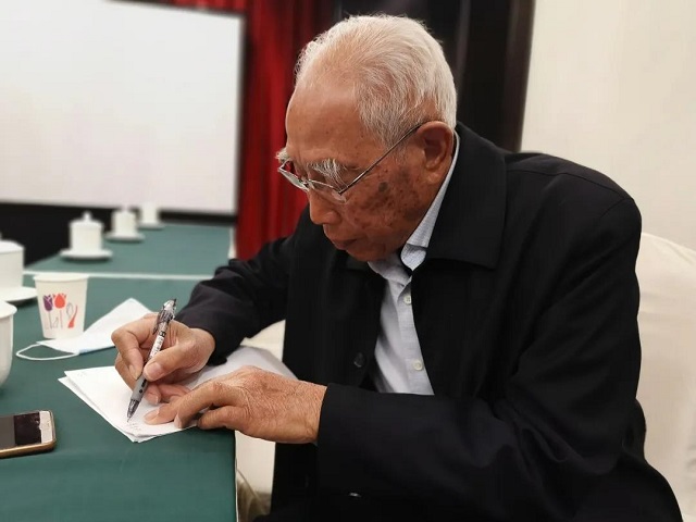 一生視玉米種子比命更重要，84歲的他獲“最美科技工作者”稱號