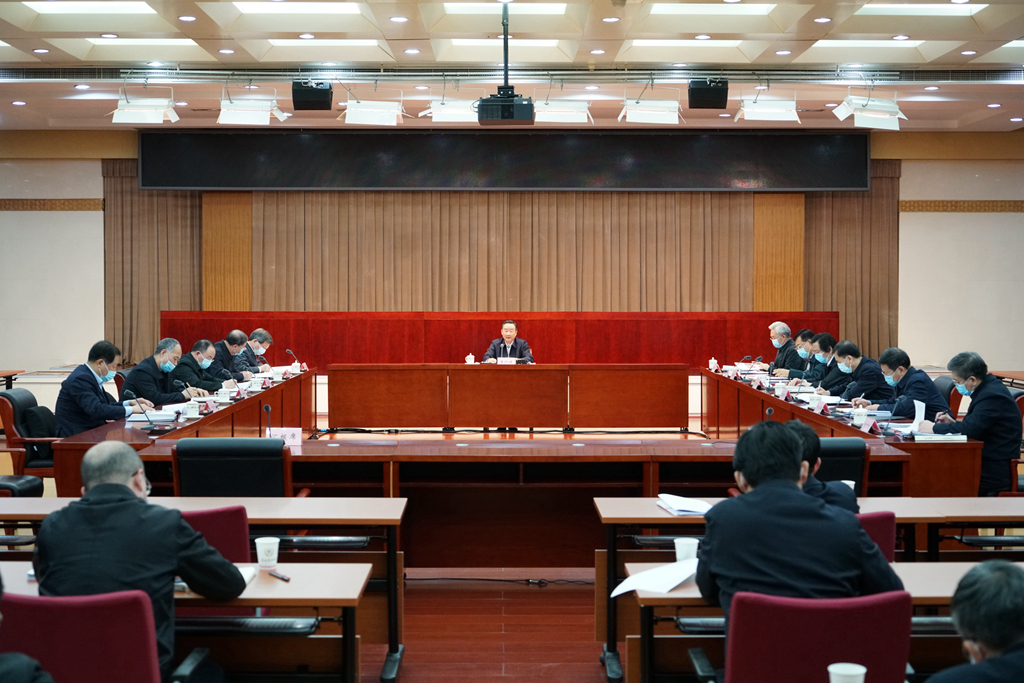 農(nóng)業(yè)農(nóng)村部黨組召開會議強(qiáng)調(diào)深入學(xué)習(xí)貫徹習(xí)近平總書記重要講話精神 扎實(shí)做好今年農(nóng)業(yè)農(nóng)村各項(xiàng)工作