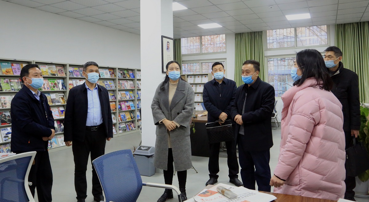 駐馬店市驛城區(qū)委常委、宣傳部長(zhǎng)張德武調(diào)研文化工作