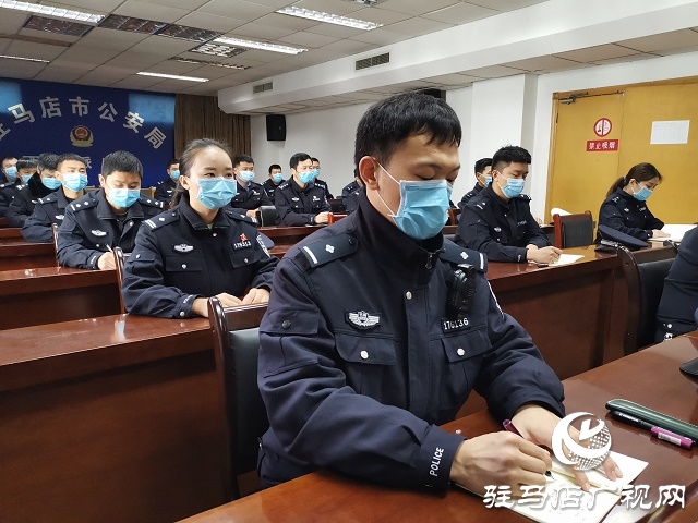 駐馬店市公安局驛城分局開展基層派出所“人人學(xué)辦案人人會(huì)辦案”法制實(shí)戰(zhàn)練兵活動(dòng)