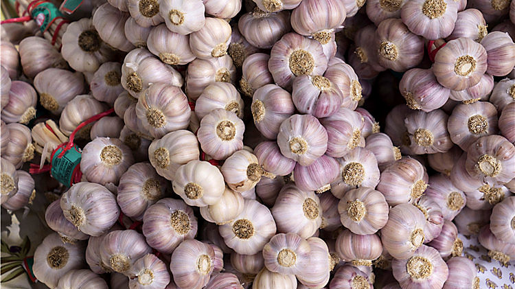 豬油對(duì)心血管有好處？喝紅糖水補(bǔ)血？吃這些食物未必能預(yù)防疾病