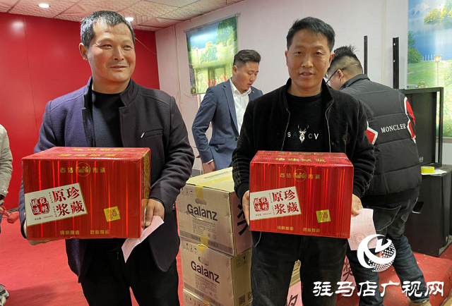 河南農(nóng)吉開展常發(fā)履帶收割機(jī)新產(chǎn)品推介會(huì)