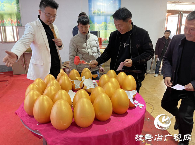 河南農(nóng)吉開展常發(fā)履帶收割機(jī)新產(chǎn)品推介會(huì)