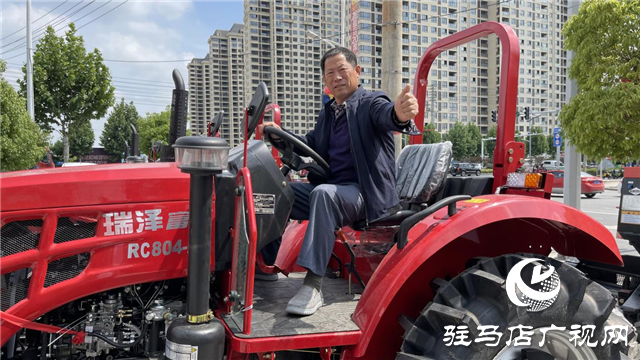 河南農吉耕整作業(yè)服務隊息縣站成功組建