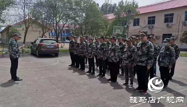 平輿縣玉皇廟鄉(xiāng)開展基干民兵應(yīng)急排集結(jié)點(diǎn)驗(yàn)大會