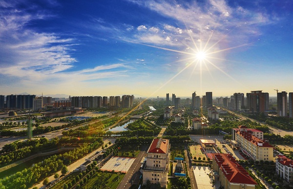 李躍勇深入高新區(qū)調(diào)研工業(yè)經(jīng)濟(jì)運(yùn)行等重點(diǎn)工作