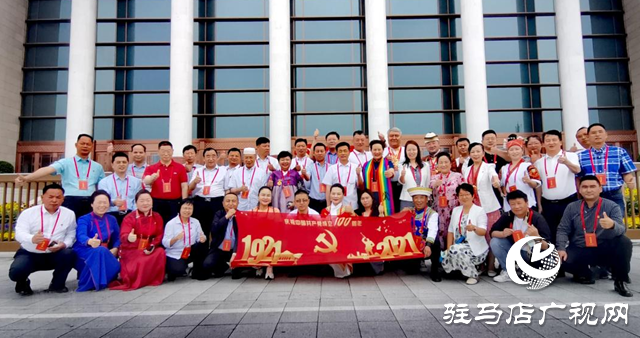 戶明中：在京見(jiàn)證建黨百年盛典 回鄉(xiāng)宣講“七一”講話精神