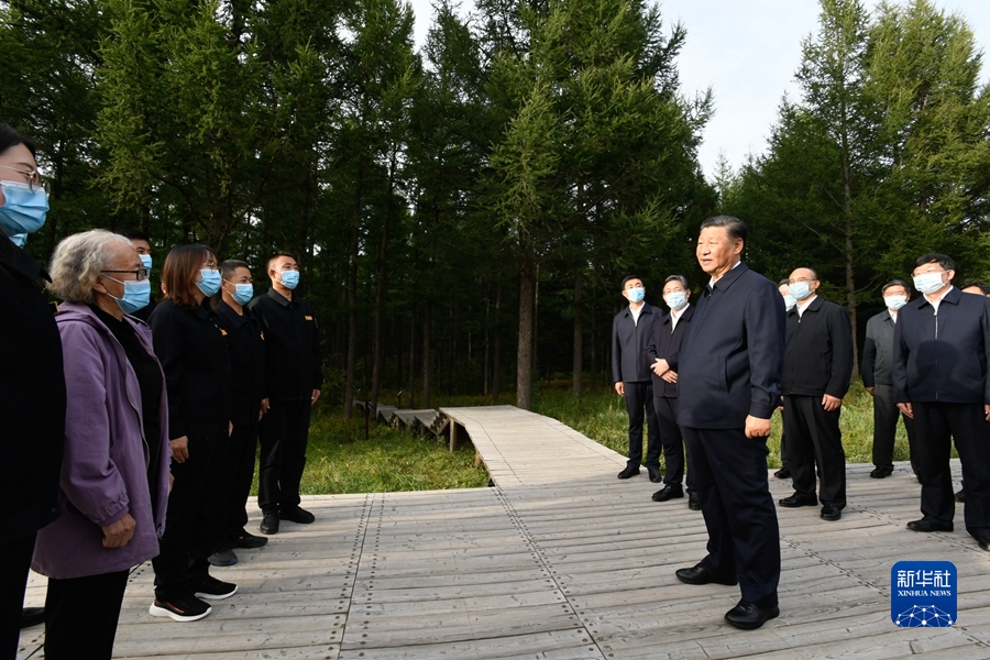 習(xí)近平在河北承德考察時強(qiáng)調(diào) 貫徹新發(fā)展理念弘揚(yáng)塞罕壩精神 努力完成全年經(jīng)濟(jì)社會發(fā)展主要目標(biāo)任務(wù)
