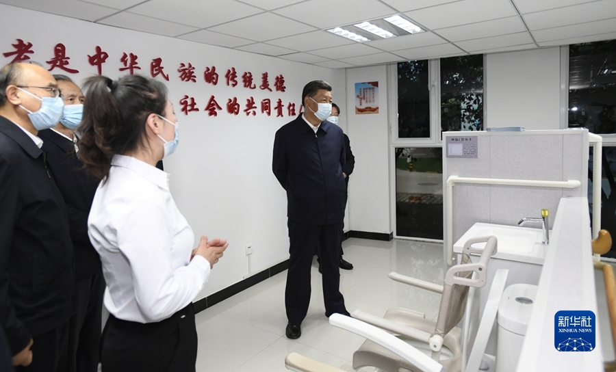 習(xí)近平在河北承德考察時強(qiáng)調(diào) 貫徹新發(fā)展理念弘揚(yáng)塞罕壩精神 努力完成全年經(jīng)濟(jì)社會發(fā)展主要目標(biāo)任務(wù)