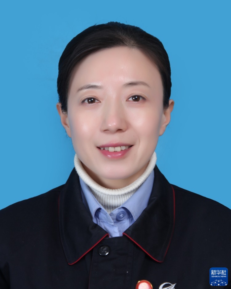 奮斗百年路 啟航新征程·中國共產(chǎn)黨人的精神譜系｜愛崗敬業(yè)、爭創(chuàng)一流——勞模精神述評