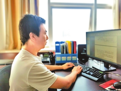 奮斗百年路 啟航新征程·祖國(guó)頌丨生逢盛世 當(dāng)不負(fù)盛世