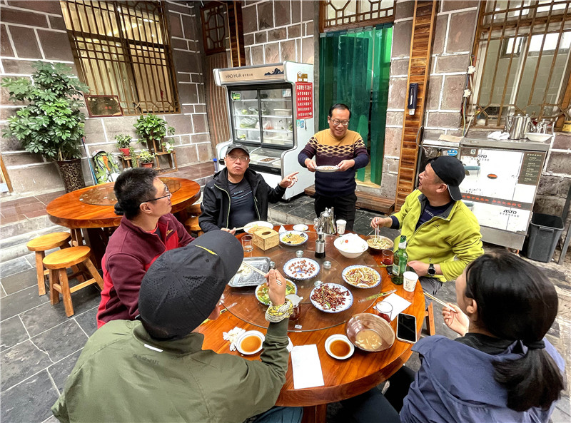 “一年好景君須記，最是橙黃橘綠時”