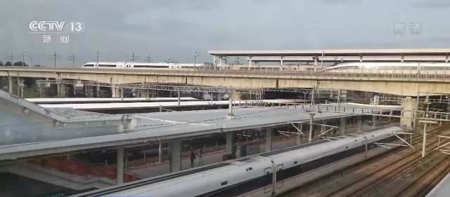 全國(guó)鐵路明日零時(shí)起實(shí)行新列車(chē)運(yùn)行圖 “一日一圖”精準(zhǔn)調(diào)控運(yùn)力