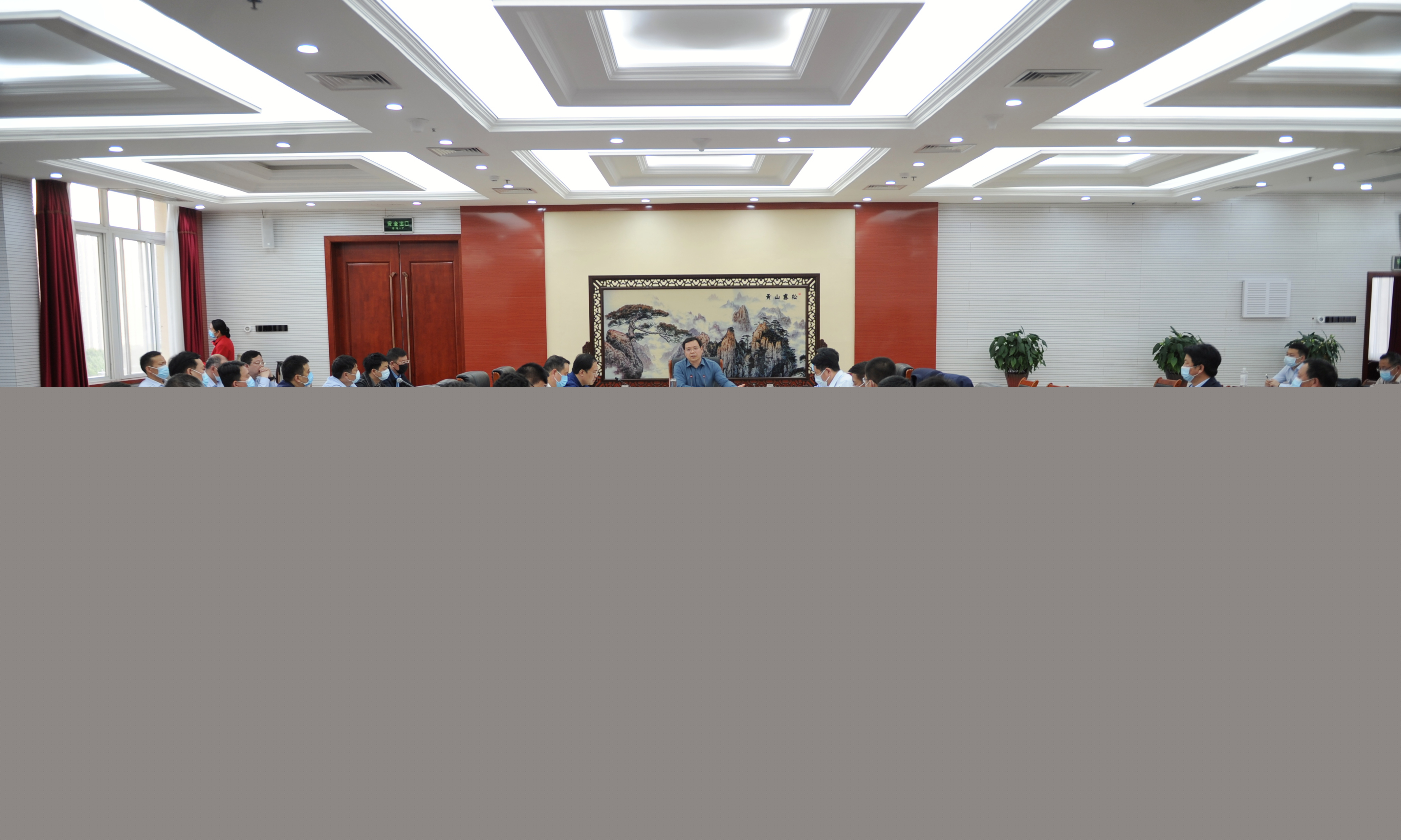 李躍勇深入市中心城區(qū)調(diào)研外經(jīng)貿(mào)和物流業(yè)發(fā)展