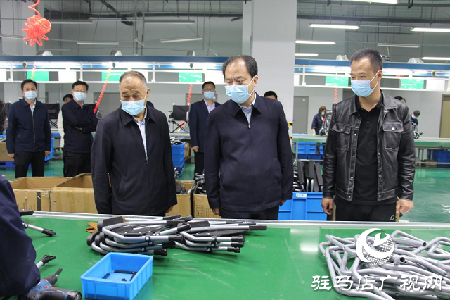 市委常委曹新博一行調(diào)研開發(fā)區(qū)項目建設(shè)