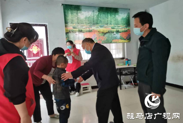 駐馬店市殘聯(lián)“五一”期間督導疫情防控工作并看望慰問特殊兒童困難家庭