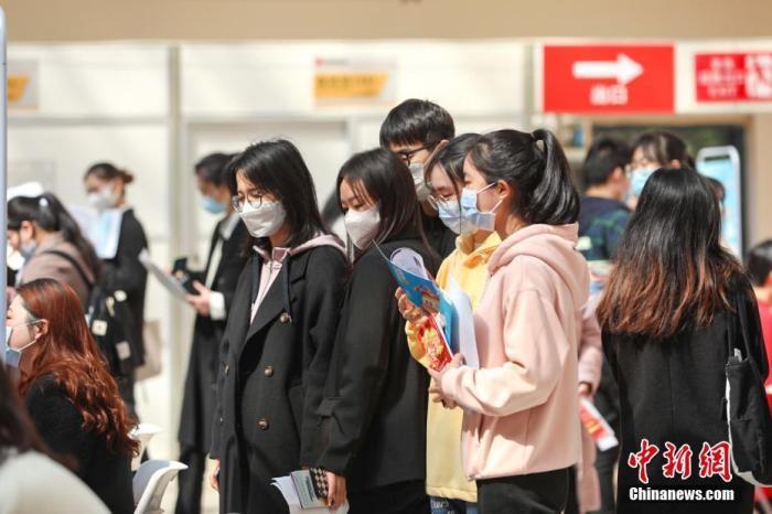 985、211高校碩博生，為何扎堆小縣城？