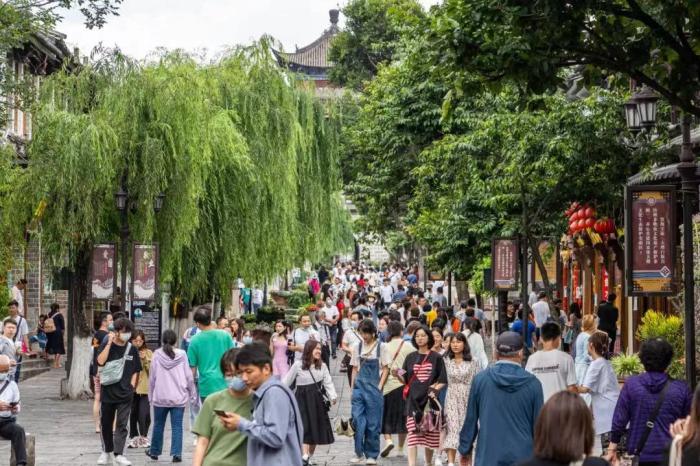 還悶在家里？這些旅游景點都要“爆”了