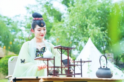  河南暑期文旅市場(chǎng)強(qiáng)勁復(fù)蘇 周末游、免票、晝夜狂歡等成熱詞