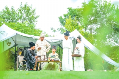 精品民宿、夜經(jīng)濟、露營……家門口的“深度游”更具吸引力