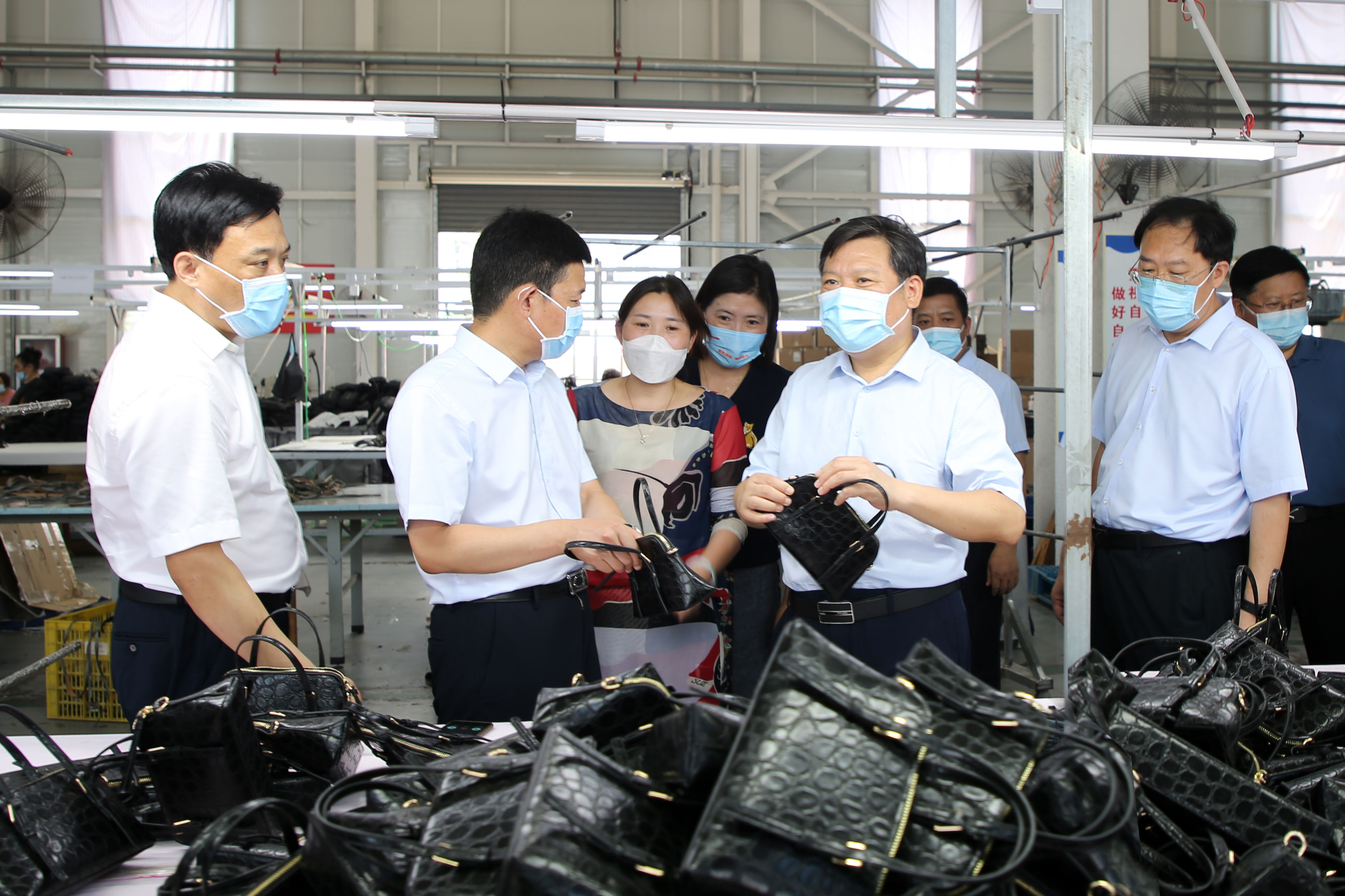 鮑常勇到西平縣上蔡縣汝南縣調研