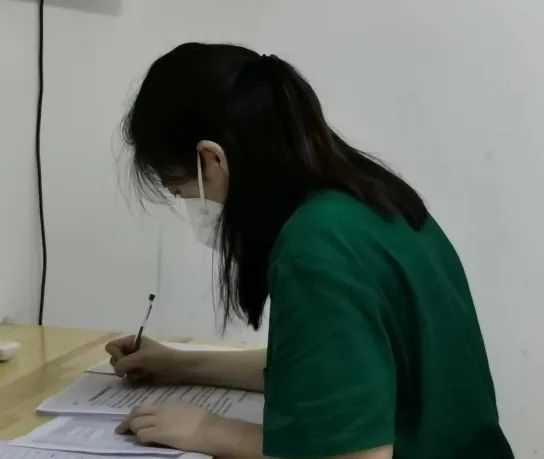 默默堅(jiān)守 溫情守護(hù)！致敬駐馬店市第二中醫(yī)院醫(yī)學(xué)隔離點(diǎn)的&ldquo;幕后&rdquo;英雄