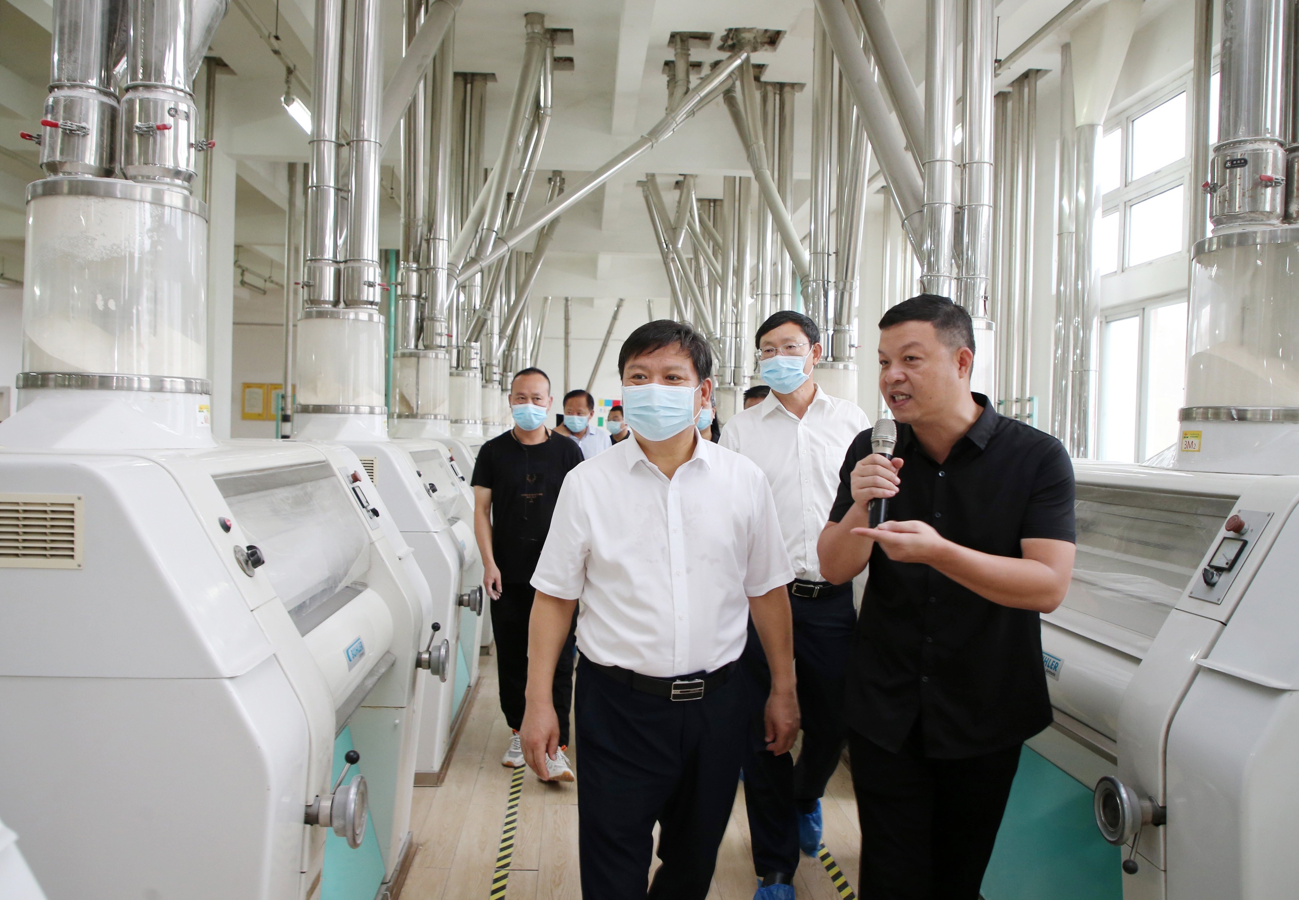 鮑常勇到遂平縣驛城區(qū)調研