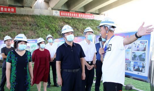 鮑常勇到汝南縣上蔡縣調(diào)研高速公路項(xiàng)目建設(shè)工作
