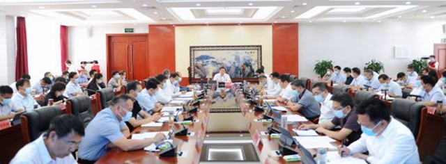 李躍勇主持召開駐馬店市政府第175次常務會議