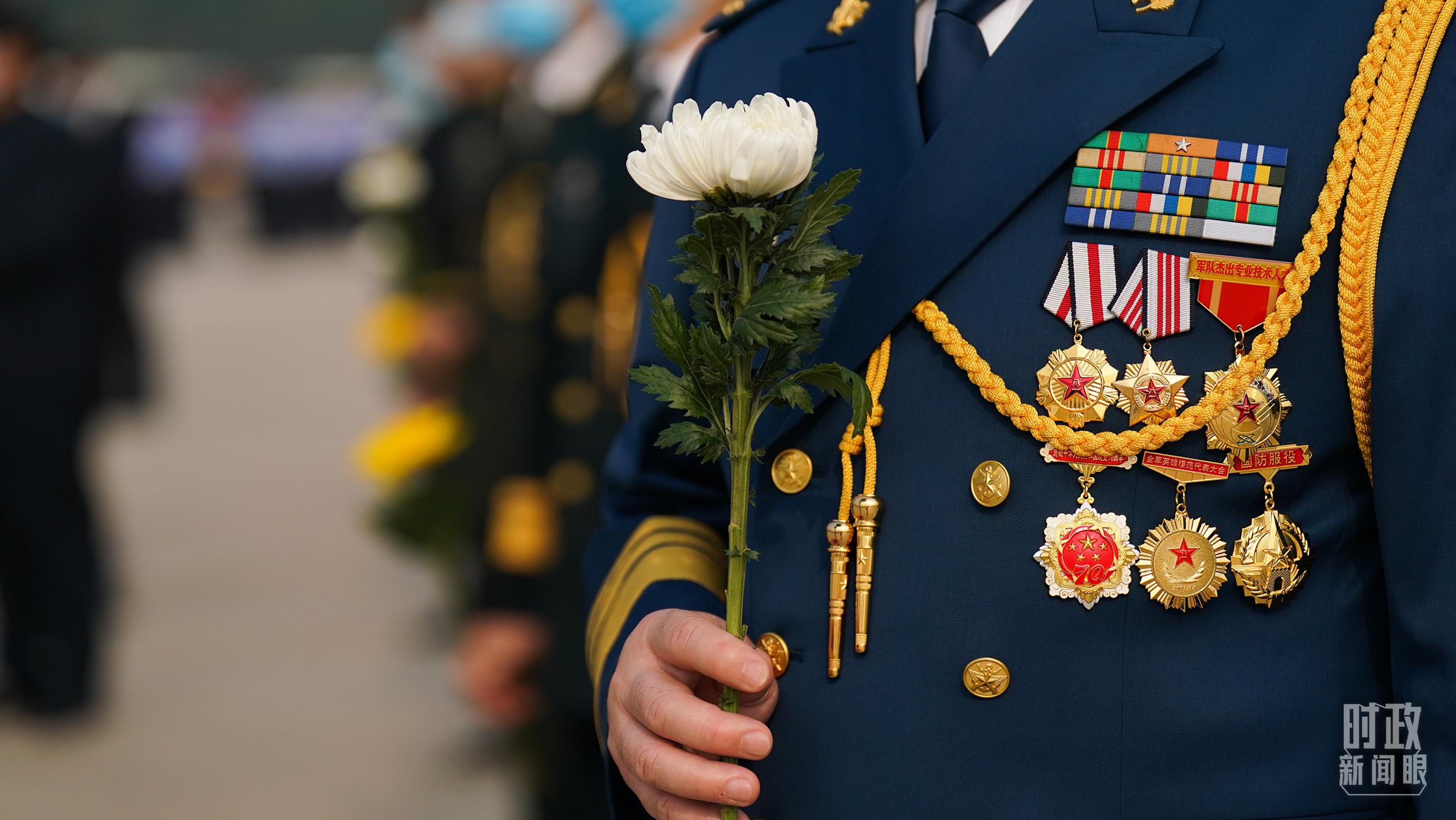 時(shí)政新聞眼丨習(xí)近平出席這個(gè)莊嚴(yán)儀式，傳遞哪些重要信息？