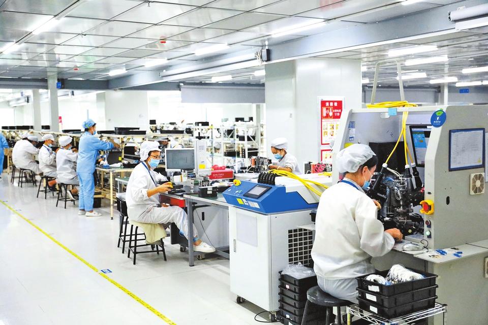 【地評線】河聲：交出高效統(tǒng)籌防住疫情穩(wěn)住經(jīng)濟(jì)“好答卷”