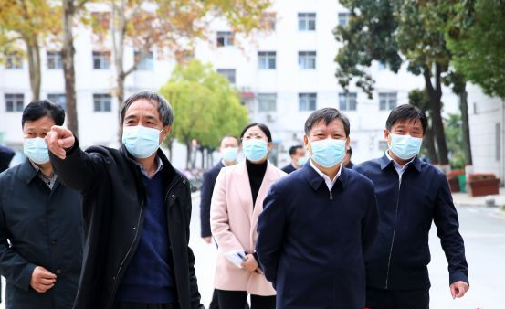 鮑常勇到市中心城區(qū)調(diào)研教育項目建設(shè)工作