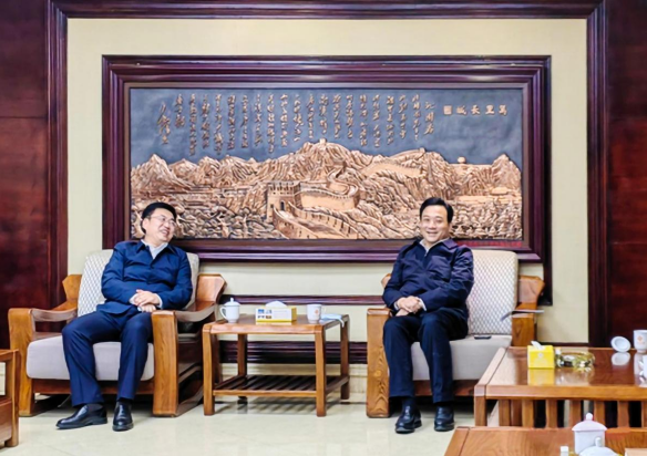 西平縣縣長侯公濤會見伊利集團(tuán)副總裁包智勇一行