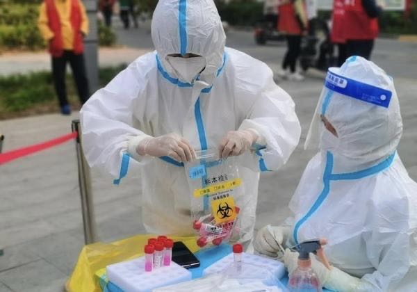 河聲：不動(dòng)搖、不走樣，奮力撐好疫情防控的“每一篙”——抗疫攻堅(jiān)進(jìn)行時(shí)④