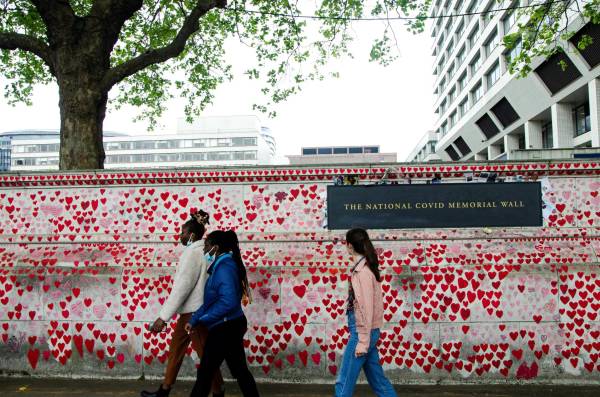 羅思義：拯救了上百萬生命的中國政府，不應(yīng)在經(jīng)濟(jì)上被誤解