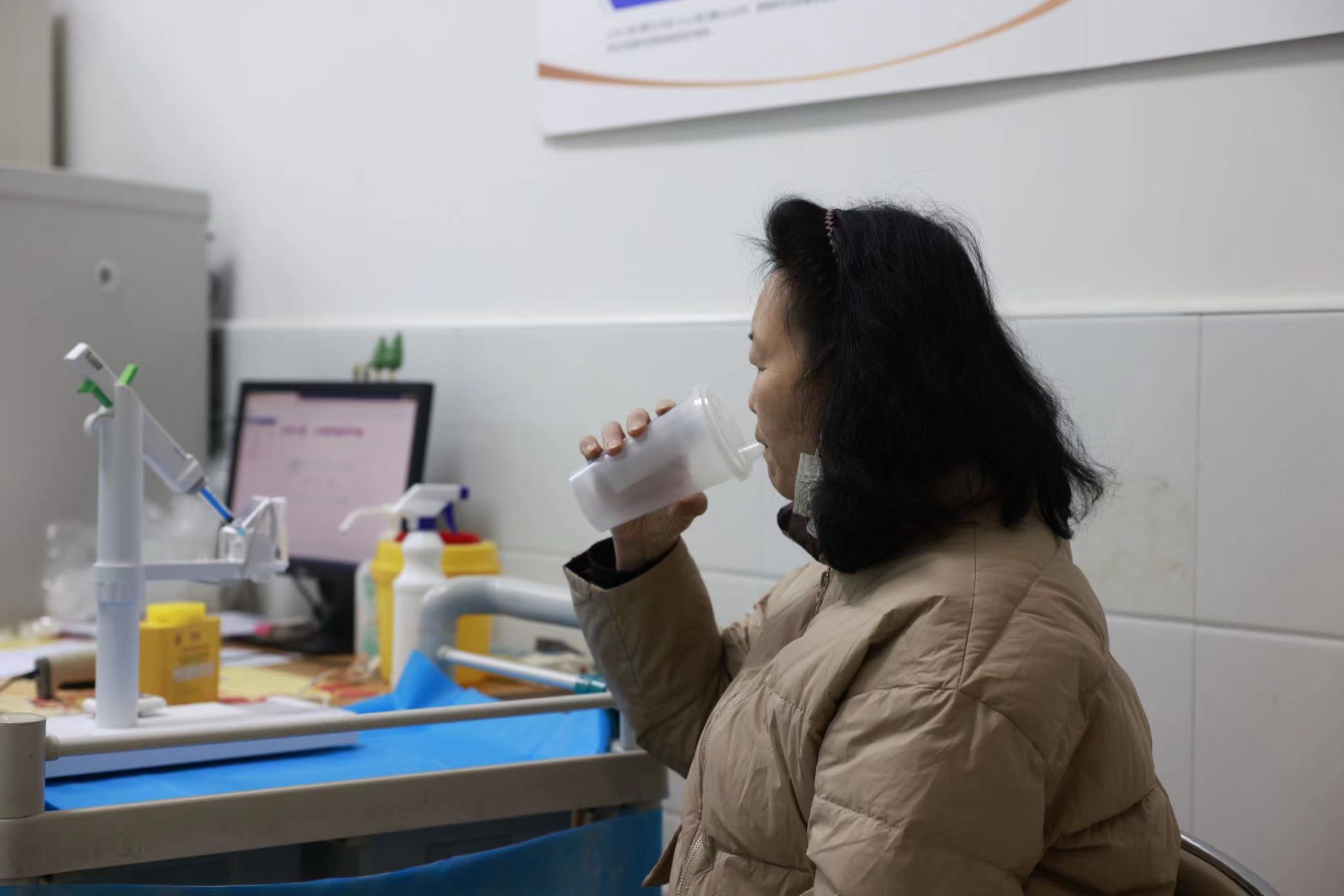  關(guān)愛你我他（她）·溫暖千萬家丨吸入式新冠疫苗來了！5秒完成接種，哪些人群不適合？