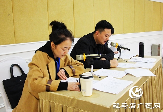 “兩會”花絮|跟隨鏡頭去看看這些幕后的身影(組圖)