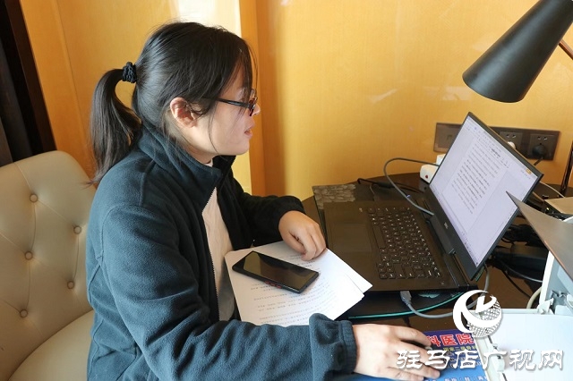 “兩會”花絮|跟隨鏡頭去看看這些幕后的身影(組圖)